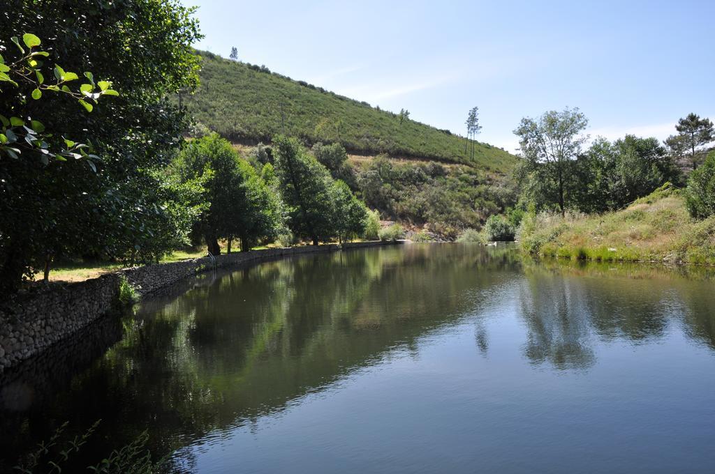Vila Vale De Garcia Al 5357 Colos  Exteriér fotografie